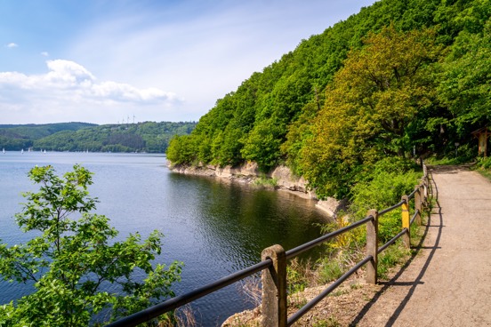 Mountainbiken rondom de Rursee tijdens je vakantie in de Eifel
