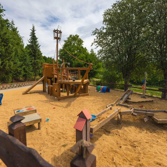 Facility especially for children: Playground