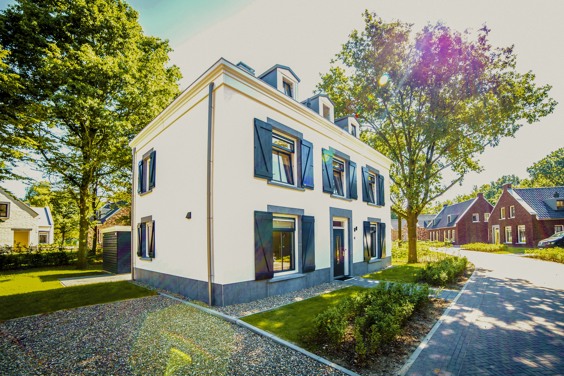 Luxury homes