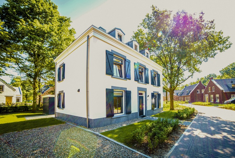 Dormio_Resort_Maastricht_Notarishuis_Exterior_006.jpg