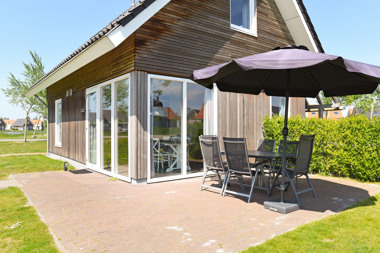 Dormio_Strand_Resort_Nieuwvliet-Bad_Sluis_Living_Terrace_001.jpg