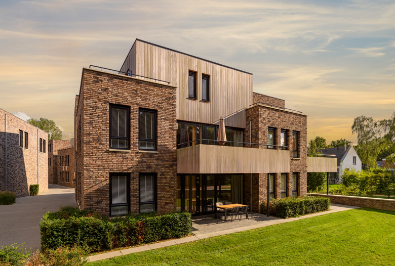 Dormio_Resort_Maastricht_Castellum_Building_Exterior_006.jpg