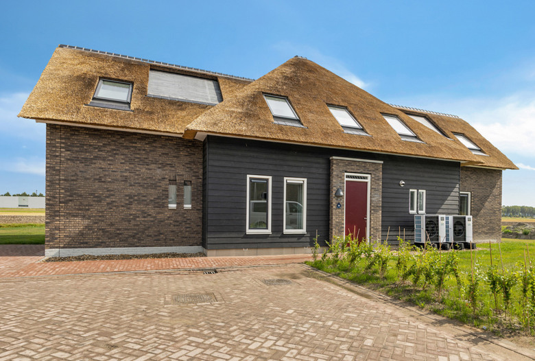 Dormio_Water_Resort_Medemblik_Kleine_Vliet_Exterior_001.jpg