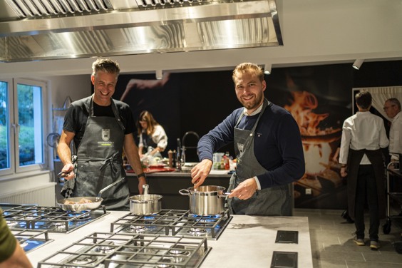 Samen genieten van lekker koken én eten in onze kookstudio