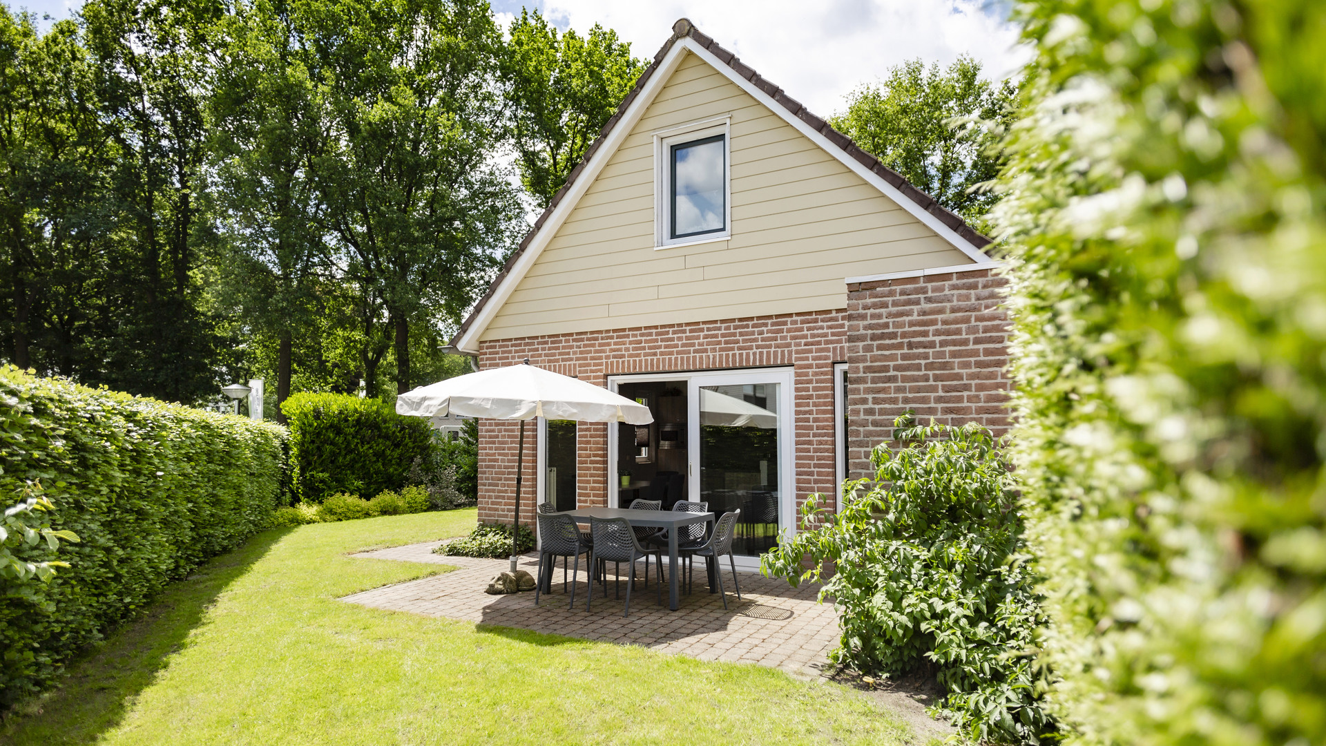 Een accommodatie met omheinde tuin
