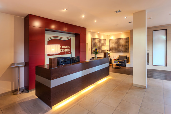 Receptie Dormio Hotel Der Seehof