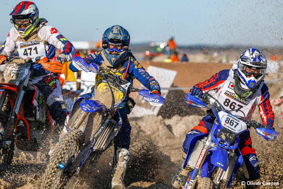Assister à la célèbre course de motos sur la plage du Touquet-Paris-Plage