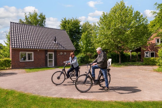 Familie op nazomervakantie bij Summio Parcs