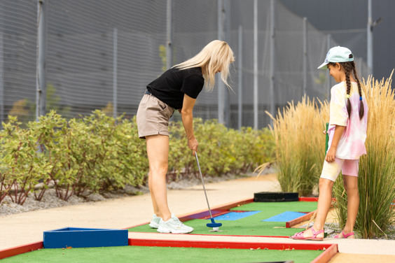 Speel een potje midgetgolf