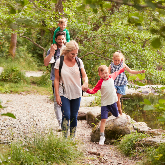 Genießen Sie einen Urlaub mit Kindern in der Natur
