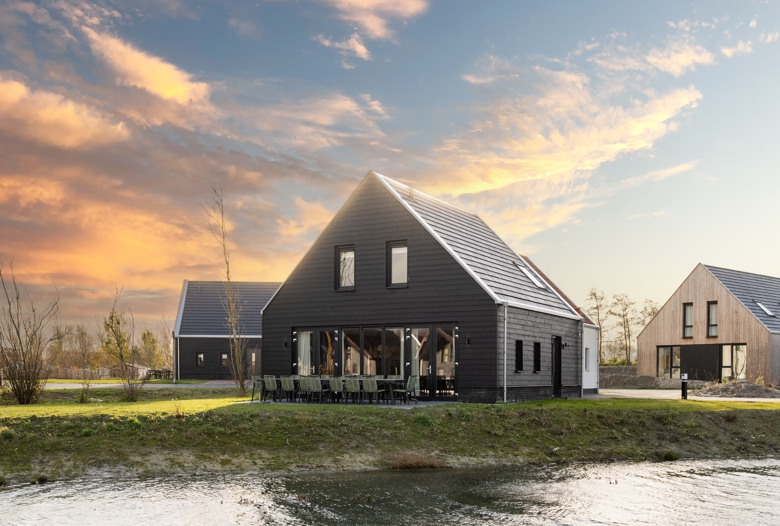 Dormio_Resort_Nieuwvliet-Bad_Zeeuwse_Deel_Zand_Exterior_001.jpg