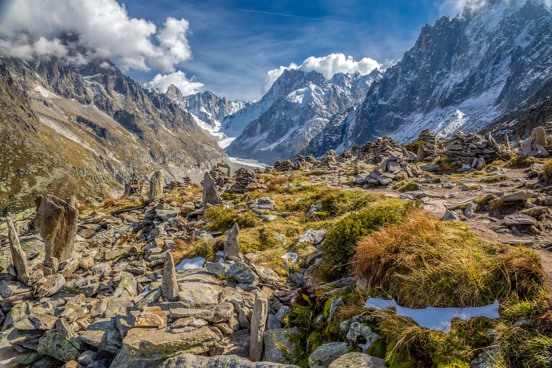 Hoge bergtoppen in de Franse Alpen