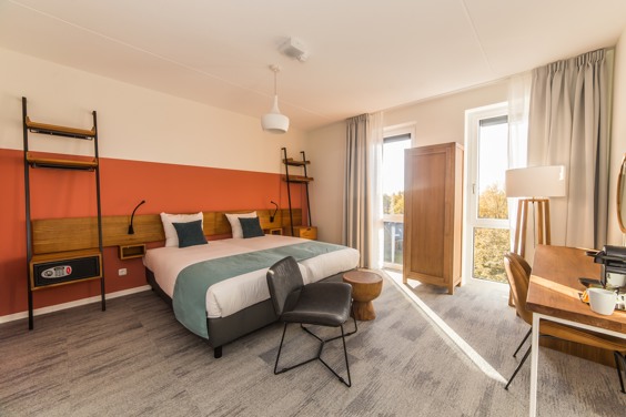 Hotel rooms for 2 guests