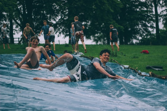 Enjoy Fun & Entertainment for teenagers and adults