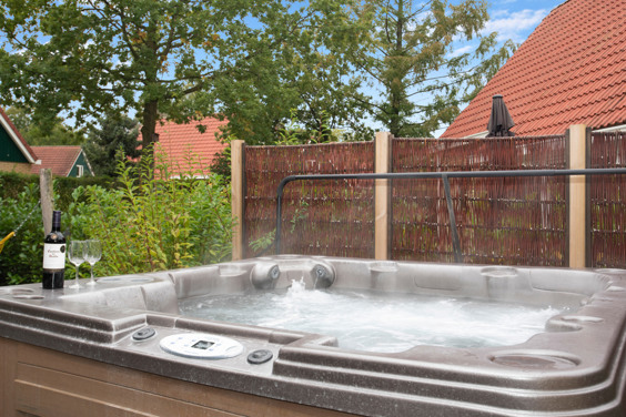 Vakantiebungalow met privé sauna of bubbelbad
