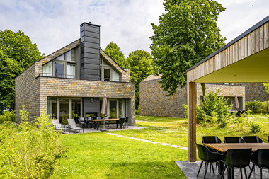 Dormio_Resort_Maastricht_Mastervilla_Prinsenvilla_Wellness_Garden_024.jpg