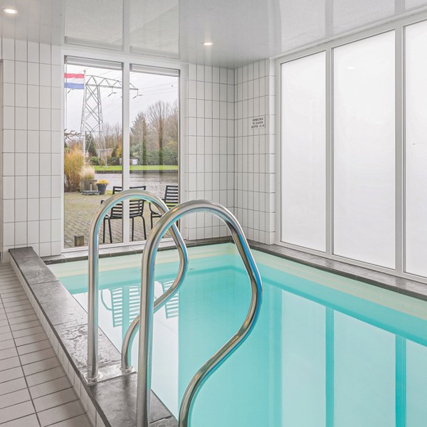 Vakantiehuisje met privé zwembad