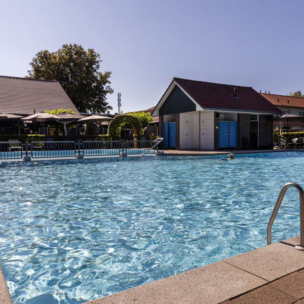 Facility swimming pool Summio Duc de Brabant