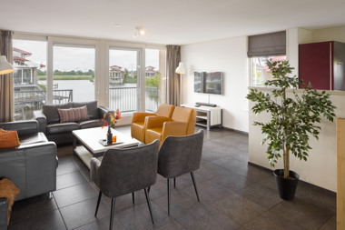 Summio_Waterpark_Zwartkruis_Goudplevier_Luxe_Woonkamer_001.jpg