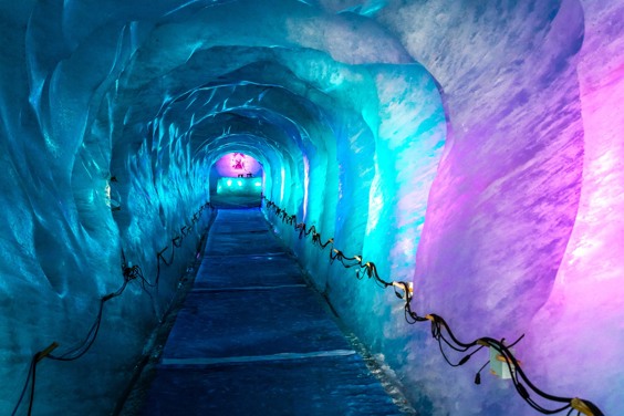 Ontdek de ijsgrotten Grotte de Glace