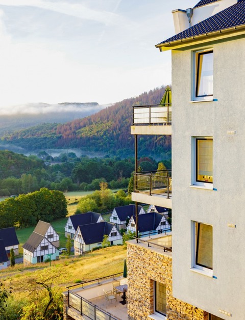 The best holiday park in the Eifel:
Dormio Resort Eifeler Tor
