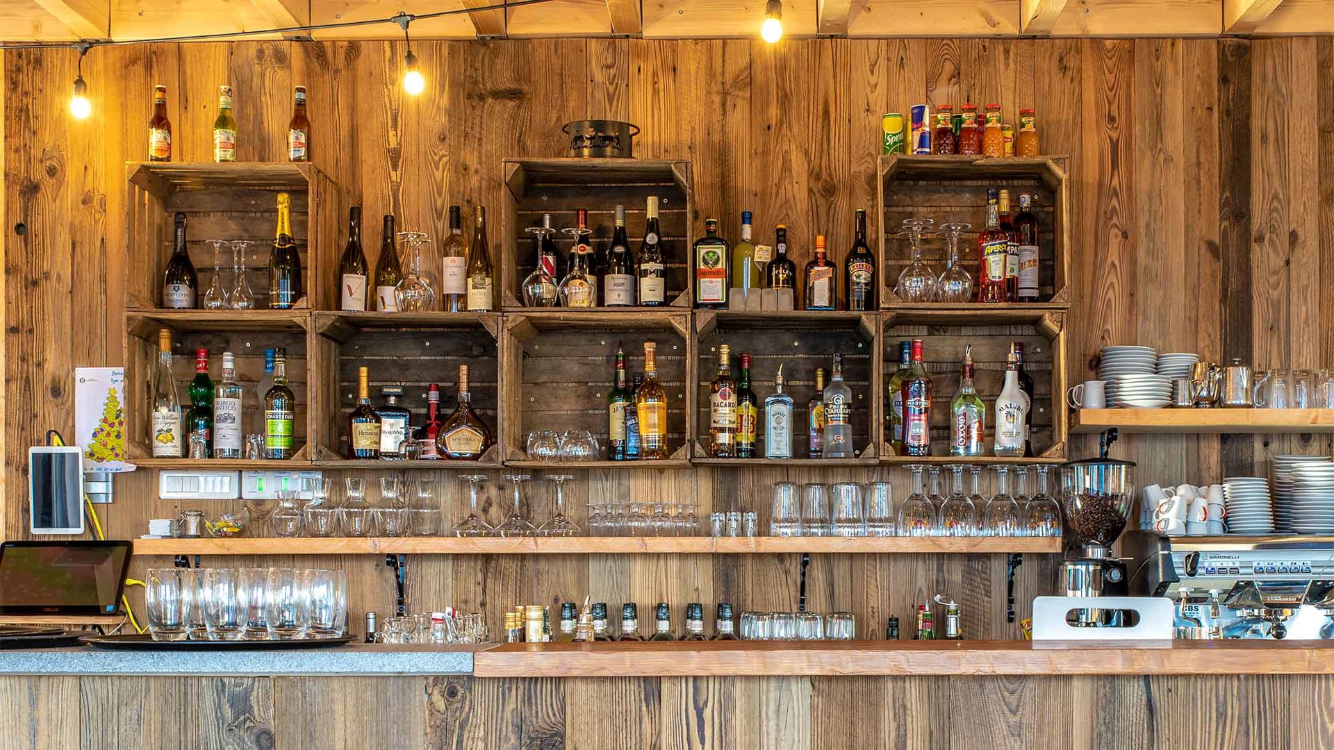 Venez prendre un verre dans le bar de notre complexe