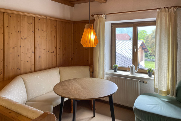 Book your stay in Obertraun now