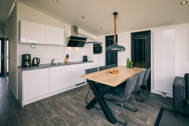 Summio_Vakantiepark_Zeedijk_Bungalow_6B_Keuken_001.jpg