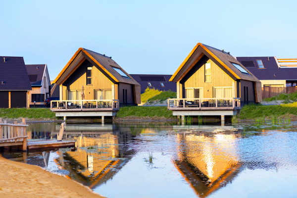 Découvrez Dormio Resort Nieuwvliet-Bad