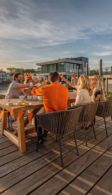 Vier Koningsdag bij Dormio Resorts & Hotels