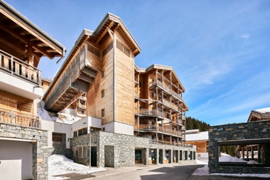 Dormio_Resort_Les_Portes_Du_Grand_Massif_Flaine_Resort_Exterior_Winter_038.jpg