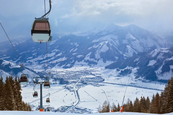 Entdecken Sie die Skigebiete von Obertraun