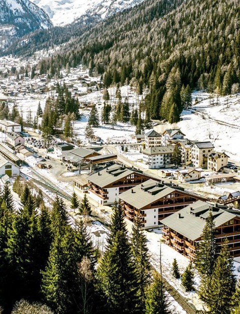 Verblijf in een sfeervol appartement in de Franse Alpen direct naast de gondel