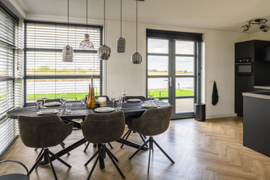 Dormio_Waterpark_Langelille_Watervilla_Fonteinkruid_Dining_Area_001.jpg