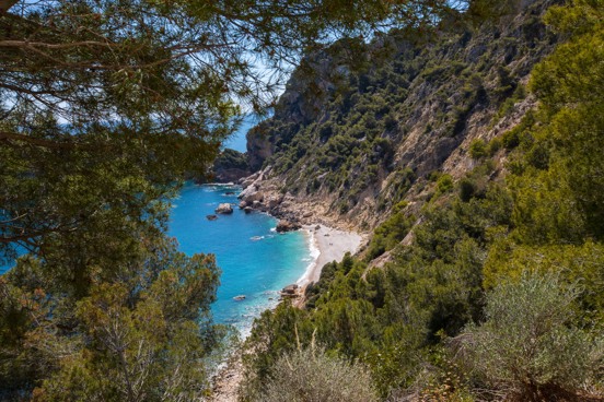 2. Cala Ambolo