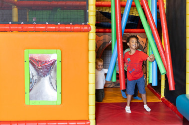 Dormio_Strand_Resort_Nieuwvliet-Bad_Indoor_Playground_001.jpg