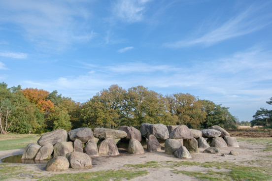 Eeuwenoude hunebedden in Midden-Drenthe
