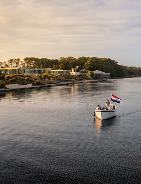 Luxus und Entspannung am Wasser in Zeeland