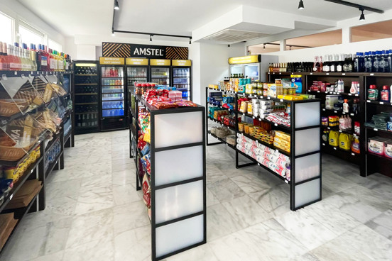 Minimarkt Dormio Resort Costa Blanca