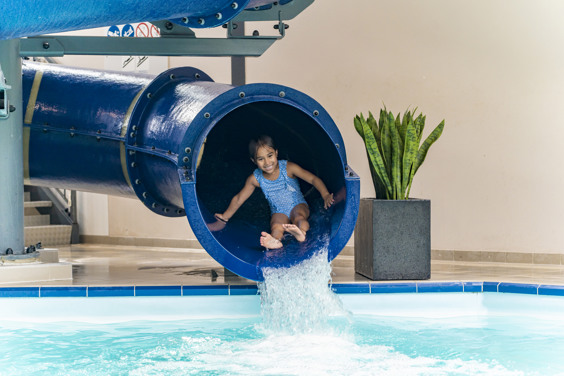 Location vacances de Pâques avec piscine couverte