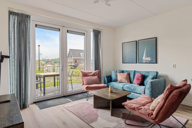 Dormio_Water_Resort_Medemblik_Dijkhuys_Binnen_Living_Room_001.jpg