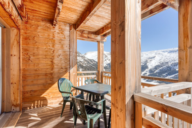Dormio_Resort_Les_Portes_Du_Grand_Massif_Flaine_Apartment_T5_Balcony_View_001.jpg