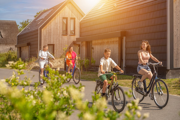 Fietsen op Dormio Resort Nieuwvliet-Bad