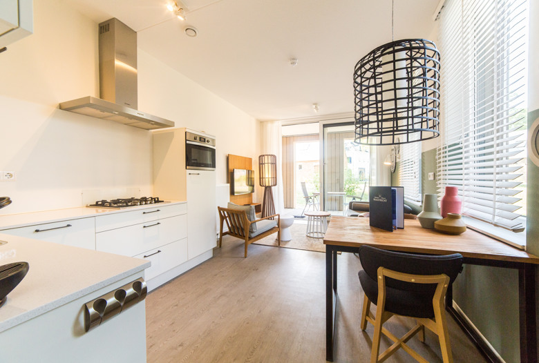 Dormio_Resort_Maastricht_Kopersmid_Apartment_Comfort_Living_Room_Kitchen_Dining_Area_002.jpg