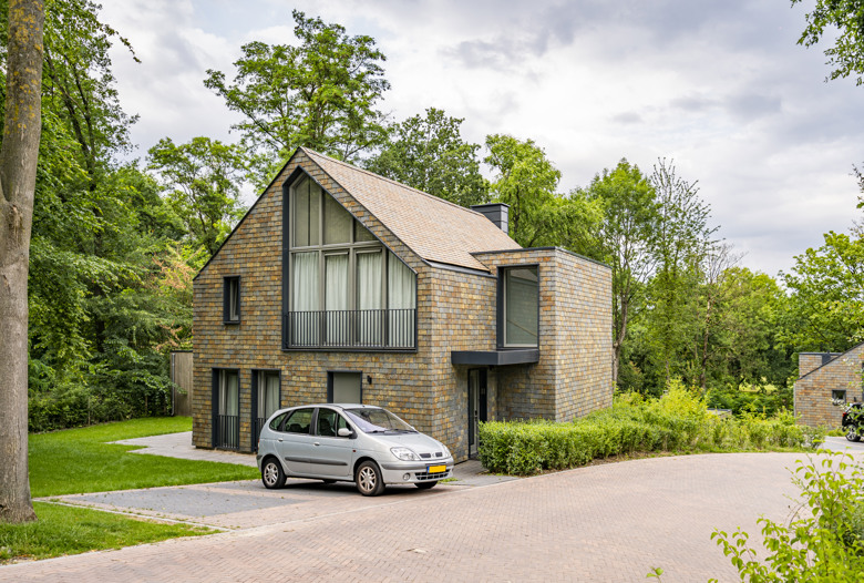 Dormio_Resort_Maastricht_Mastervilla_Prinsenvilla_Wellness_Exterior_004.jpg