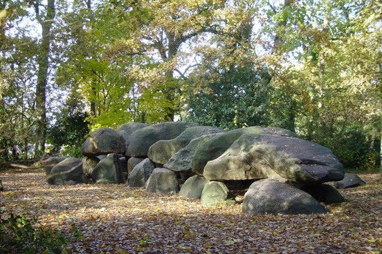 Hunebedden in de omgeving van Midlaren