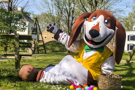 Celebrate Easter with Mio