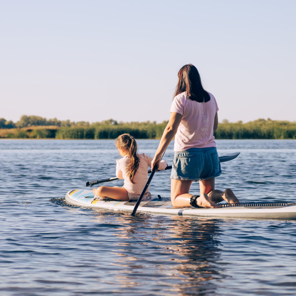 Aan het suppen tijdens een vakantie vol watersport