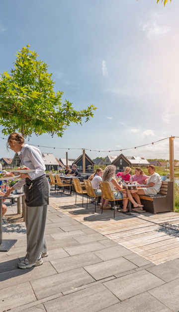 Verblijf in een luxe accommodatie dicht bij een sfeervol restaurant
