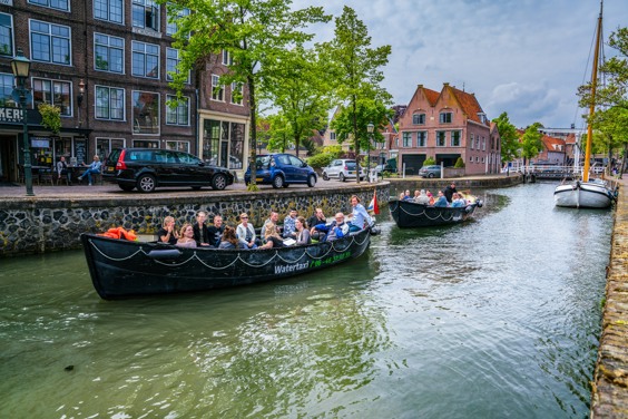Heden en verleden aan het water